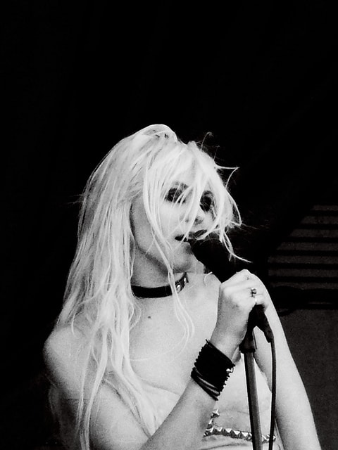 Picture of Taylor Momsen