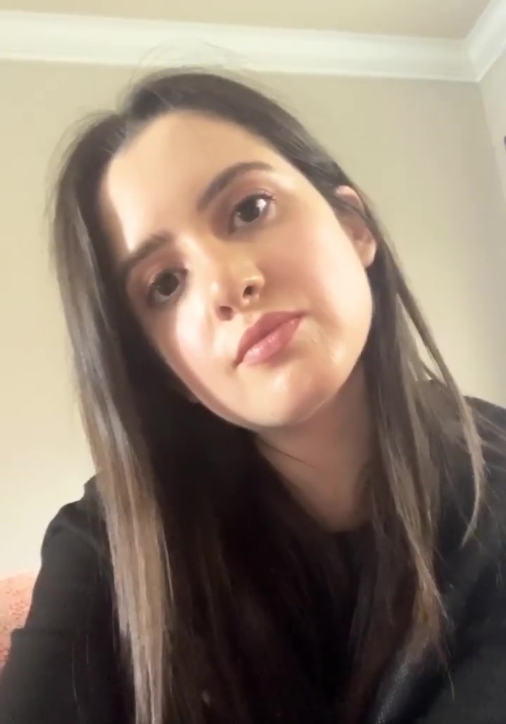 Laura Marano