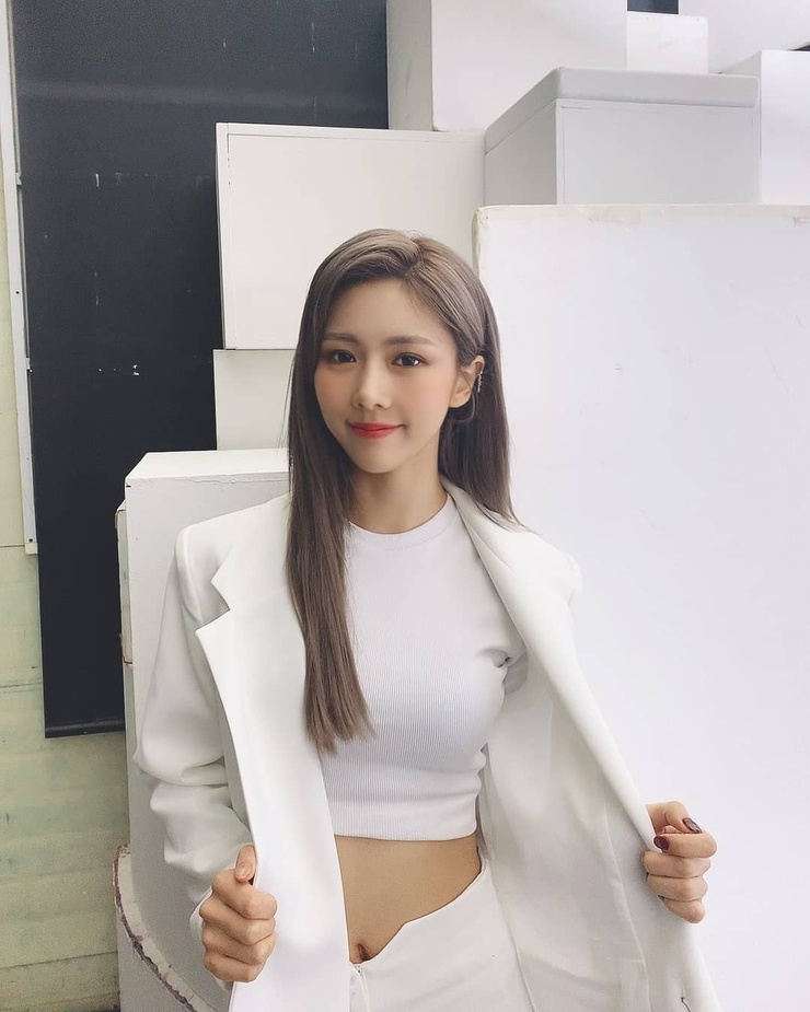 Yoohyeon