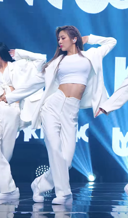 Yoohyeon Yoohyeon