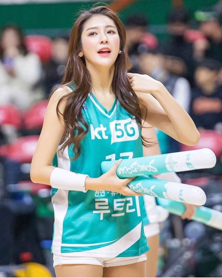 Kim Yeon-Jeong
