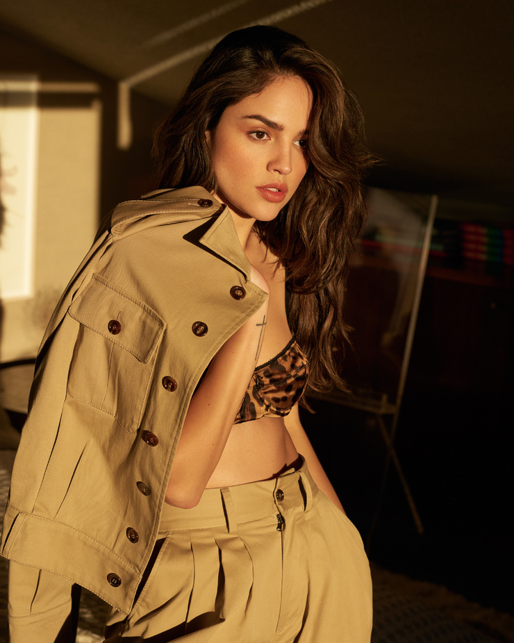 Eiza Gonzalez Eiza Gonzalez