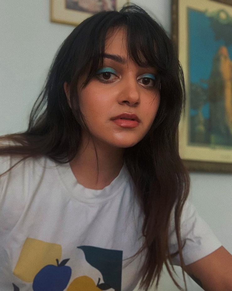 Ariela Barer