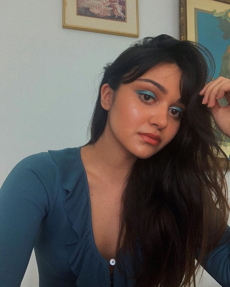 Ariela Barer Ariela Barer