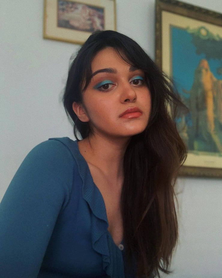 Ariela Barer
