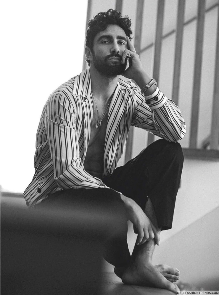 Noah Mills
