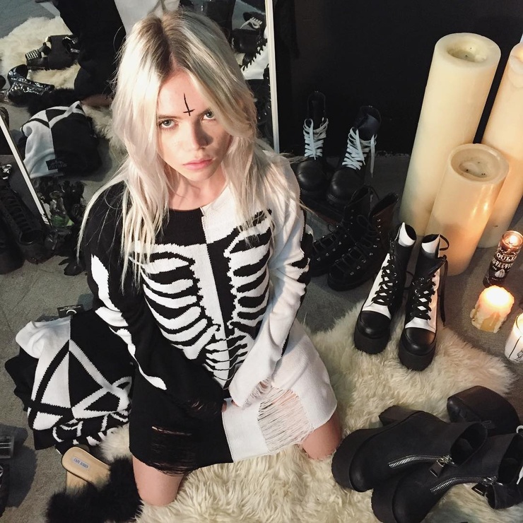 Zoe Elyse