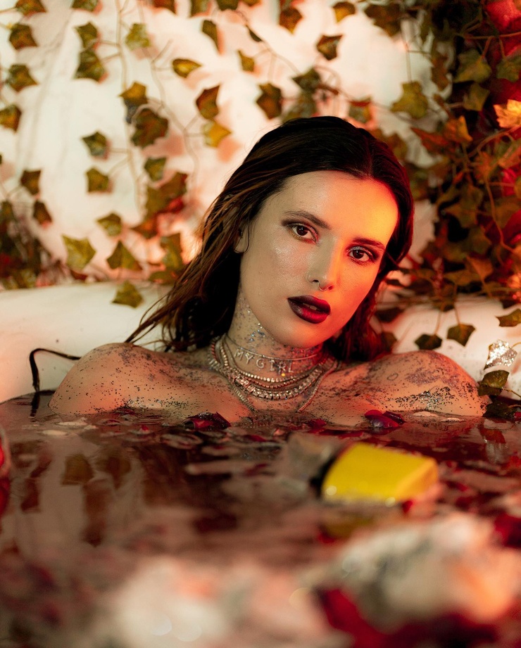 Bella Thorne