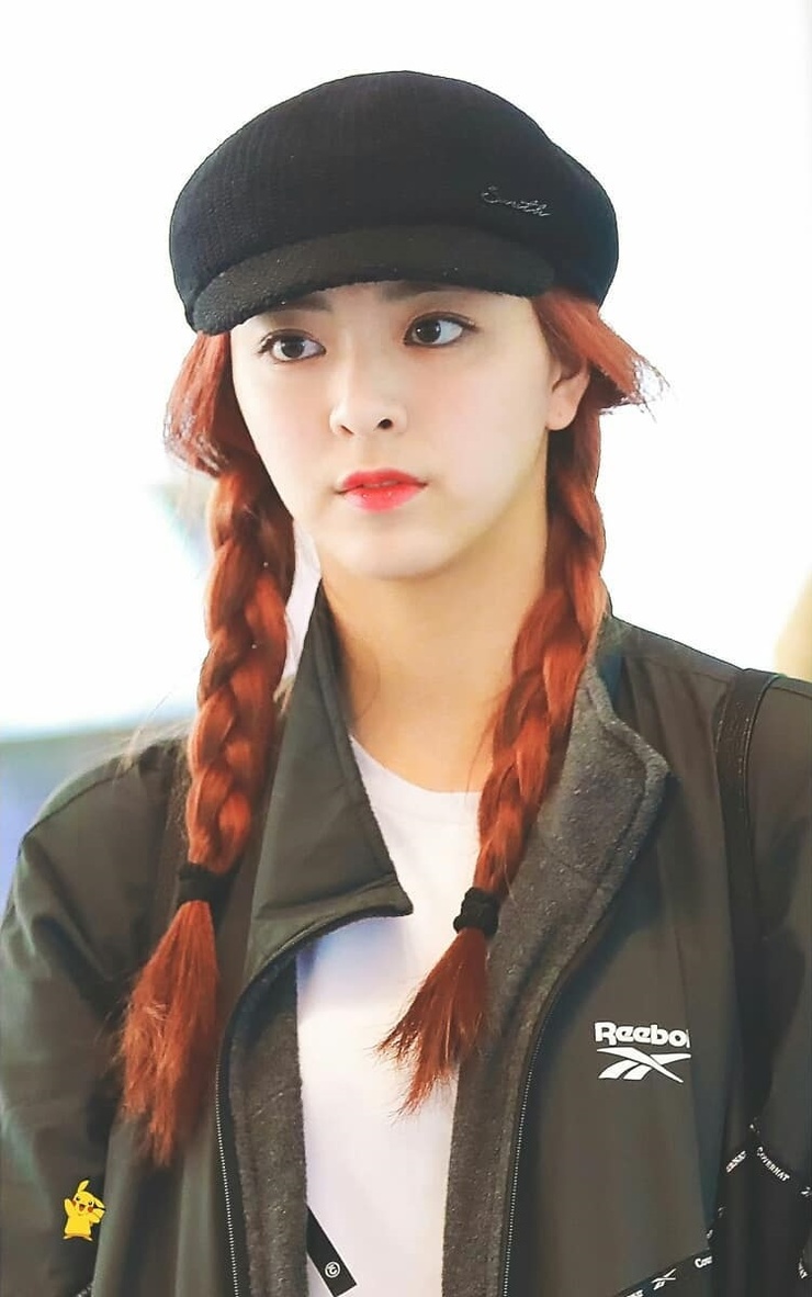 Yuna (ITZY) Yuna (ITZY)