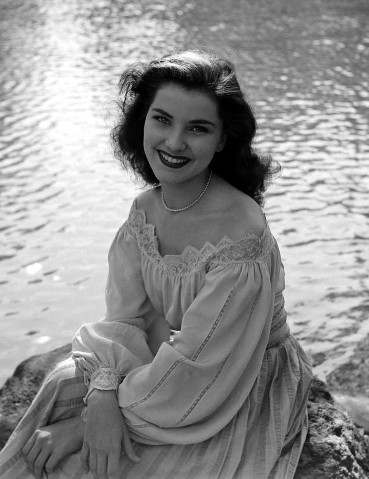 Debra Paget Debra Paget