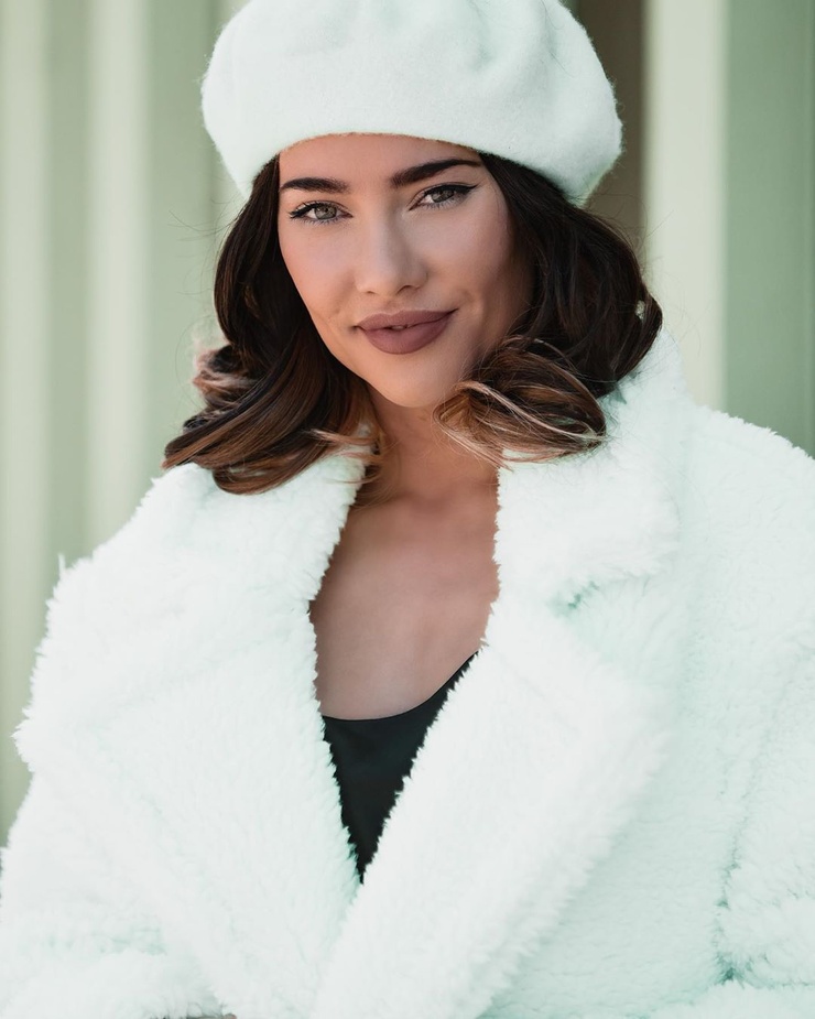 Jacqueline MacInnes Wood