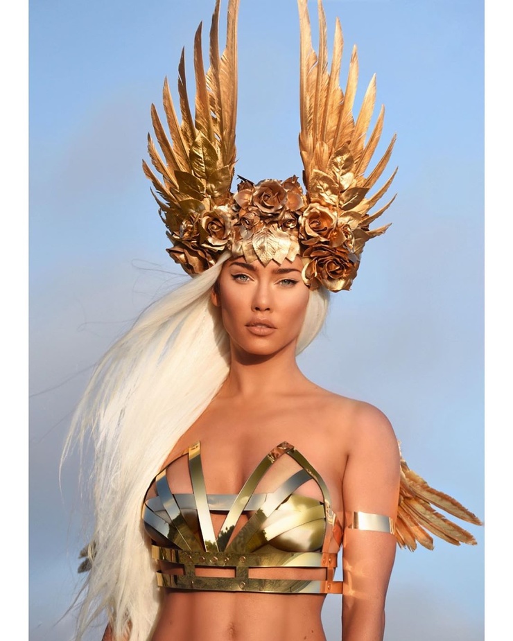 Jacqueline MacInnes Wood Jacqueline MacInnes Wood