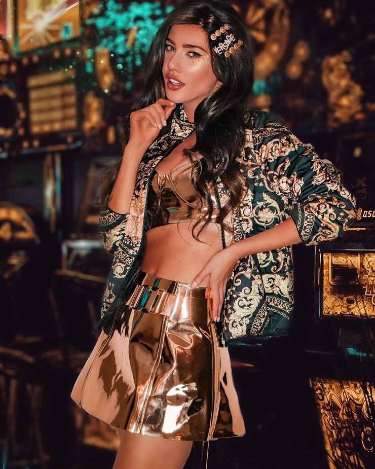 Jacqueline MacInnes Wood