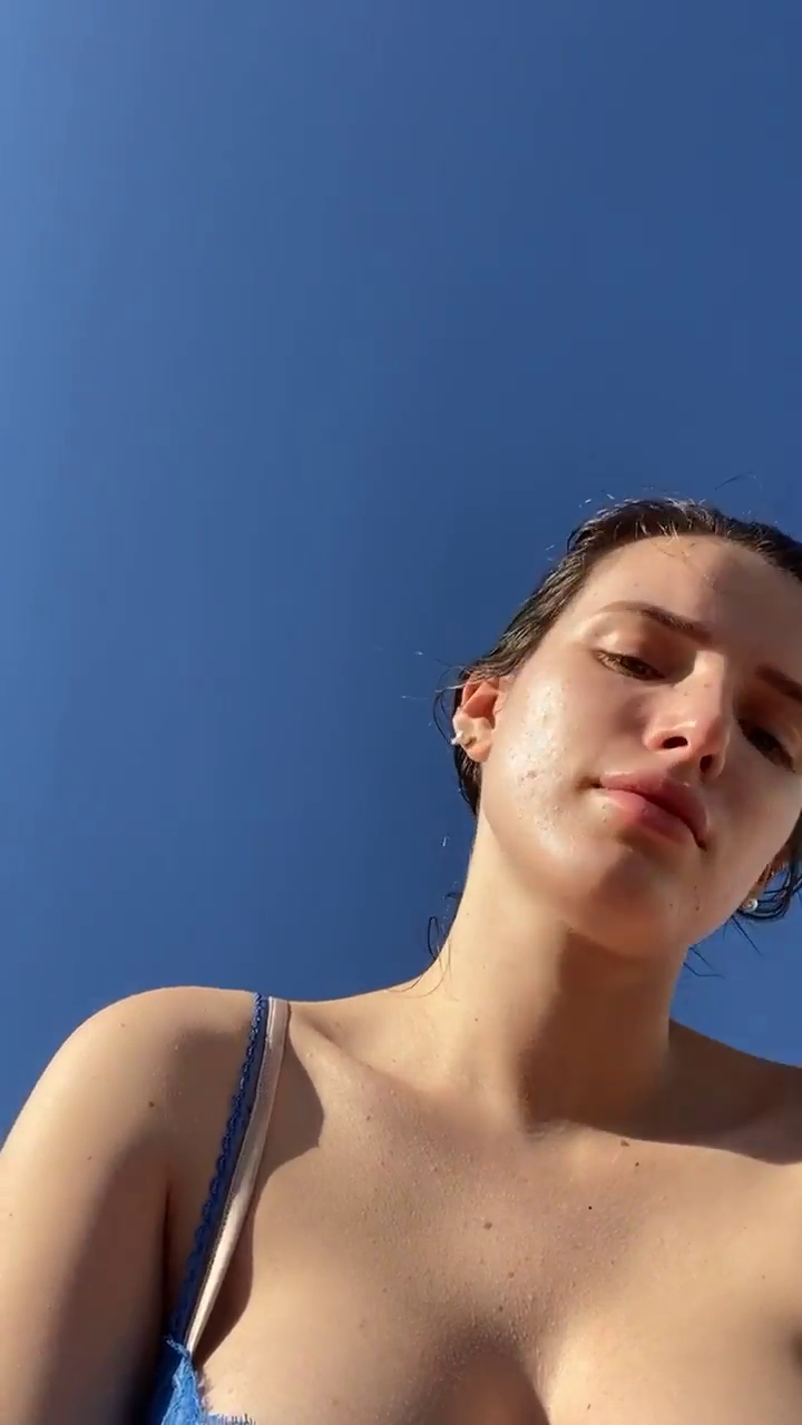 Bella Thorne Bella Thorne