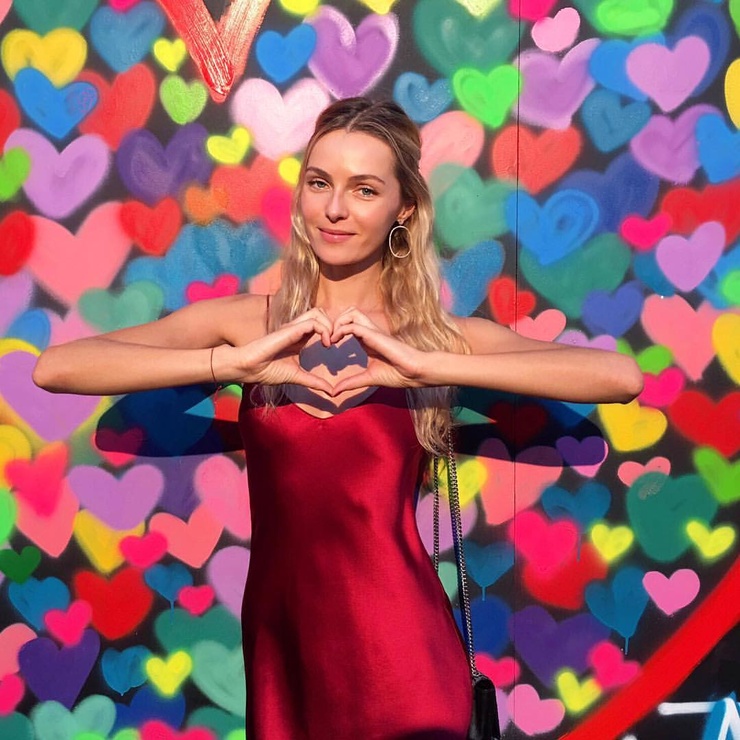 Valentina Zelyaeva Valentina Zelyaeva