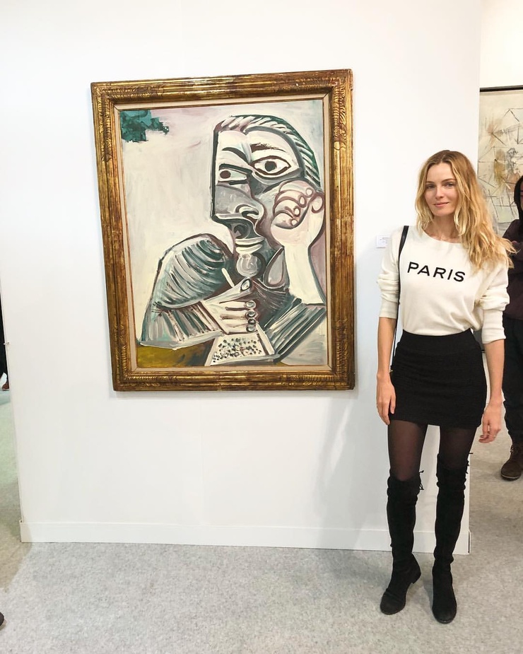 Valentina Zelyaeva Valentina Zelyaeva
