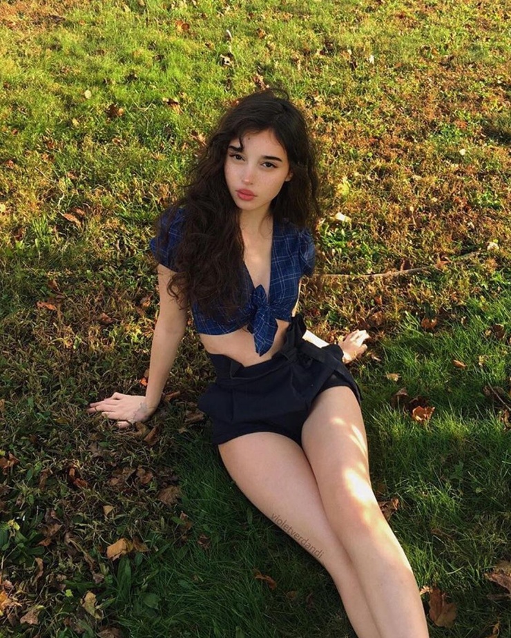 Violet Verdandi