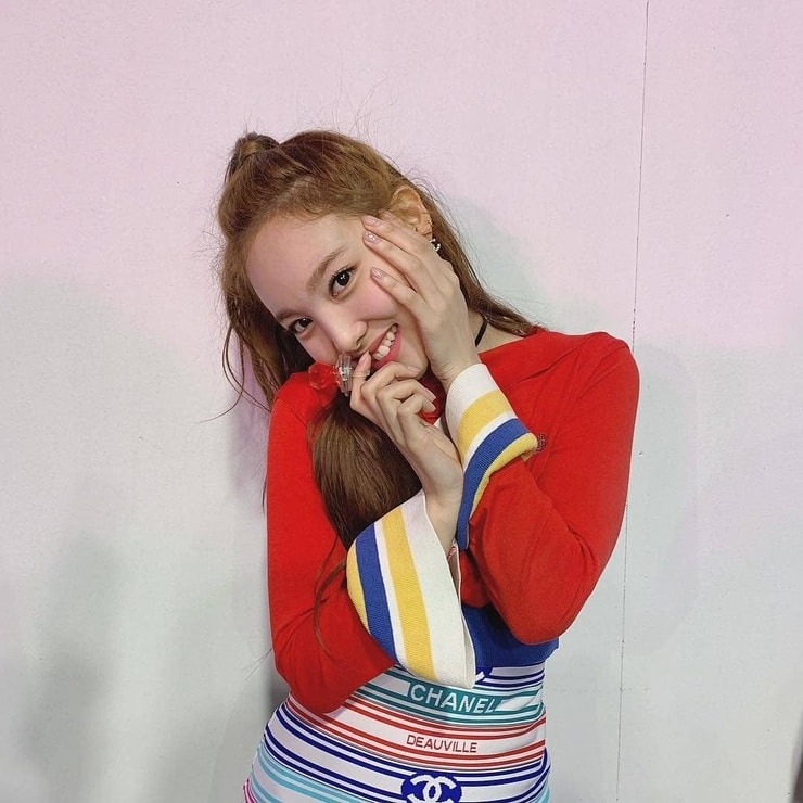 Im Nayeon
