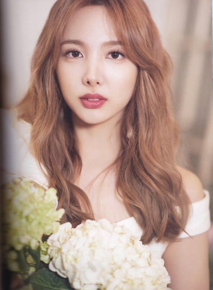 Im Nayeon