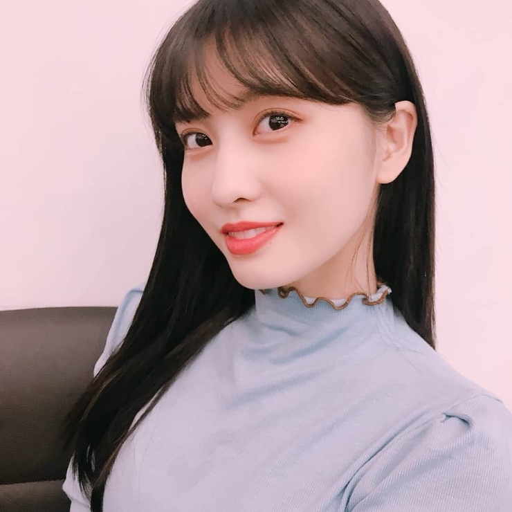 Hirai Momo