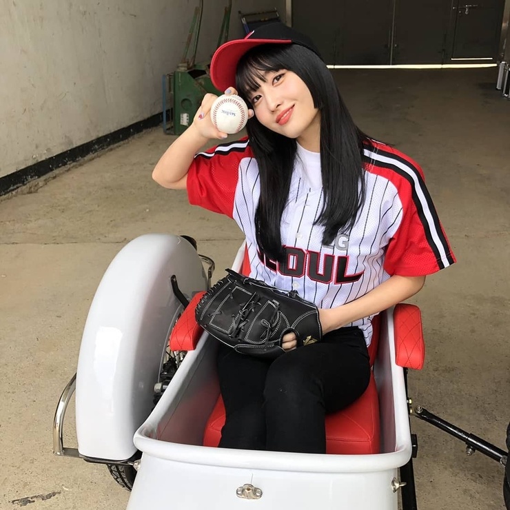 Hirai Momo
