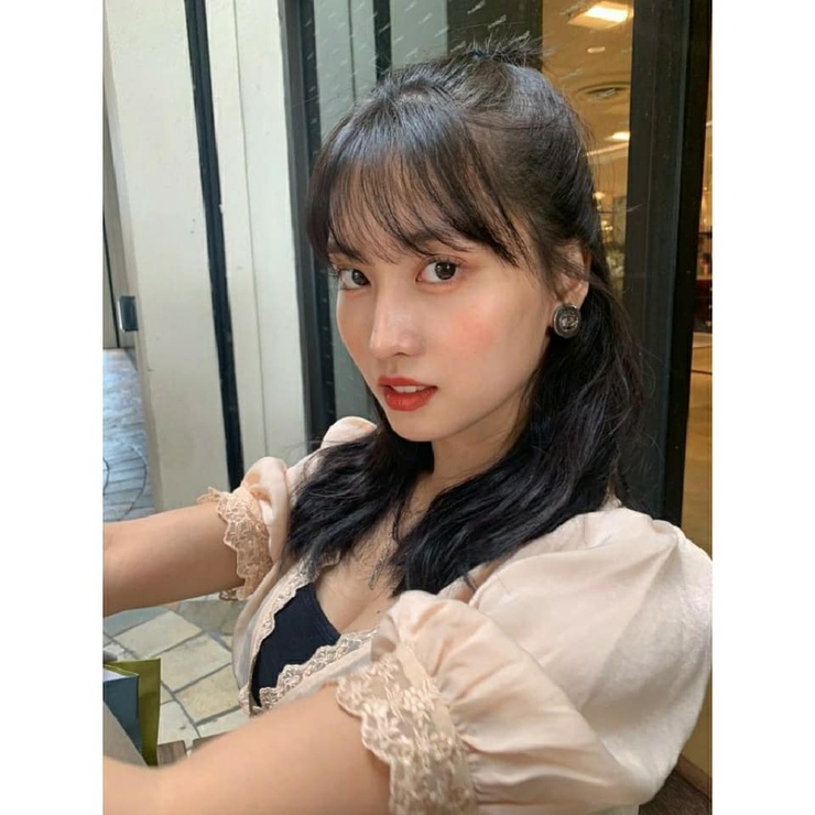 Hirai Momo