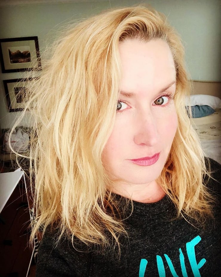 Angela Kinsey