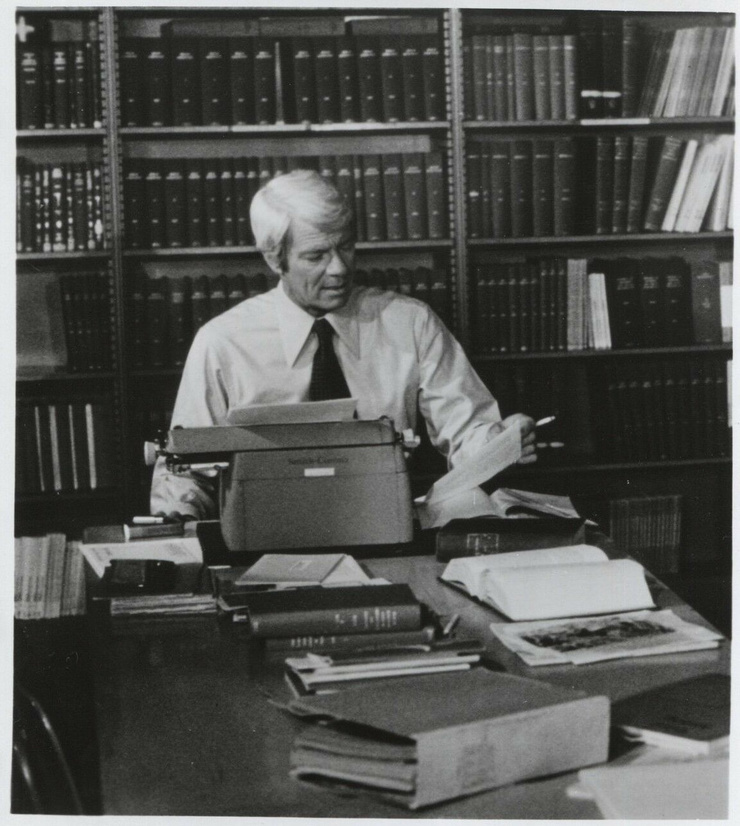 Peter Graves