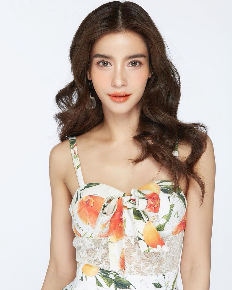 Wannarot Sonthichai Wannarot Sonthichai