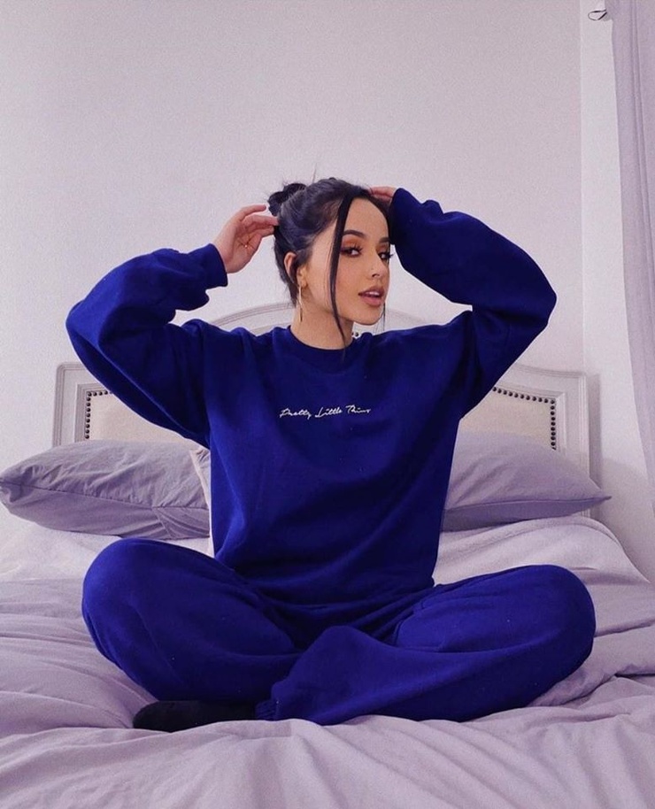 Becky G.