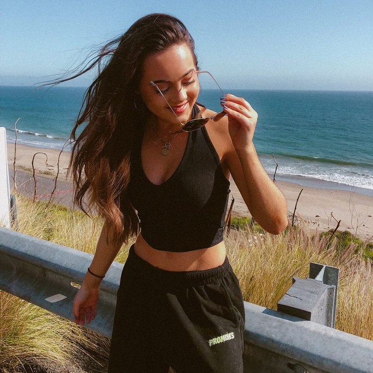 Ava Allan