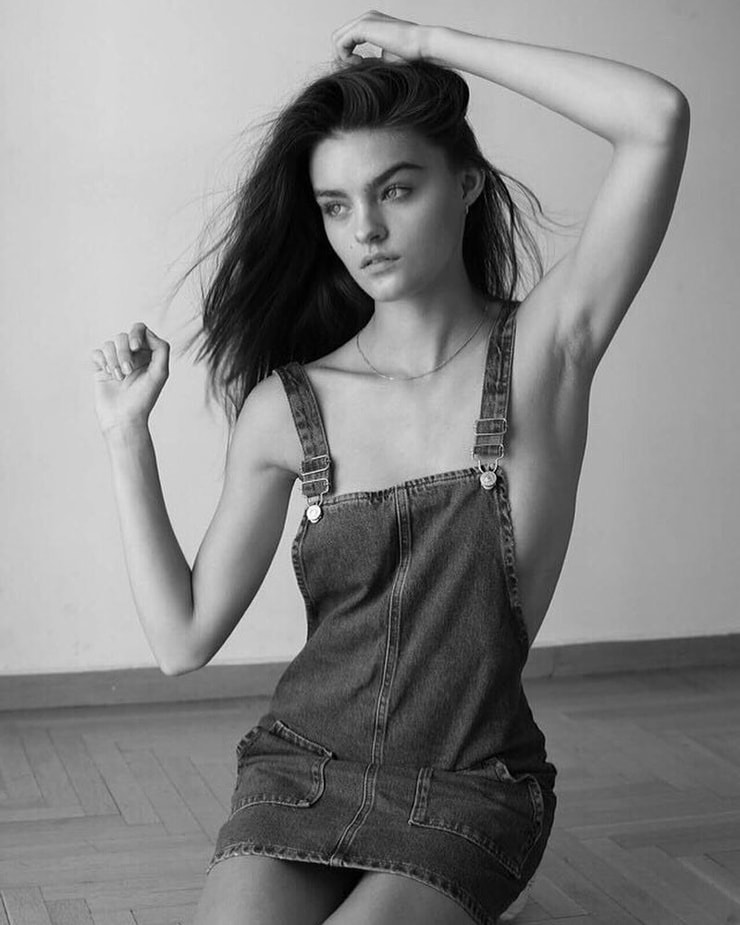 Freya Walton Freya Walton
