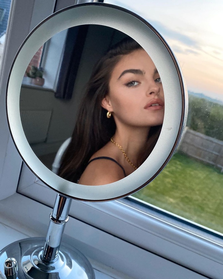 Freya Walton Freya Walton