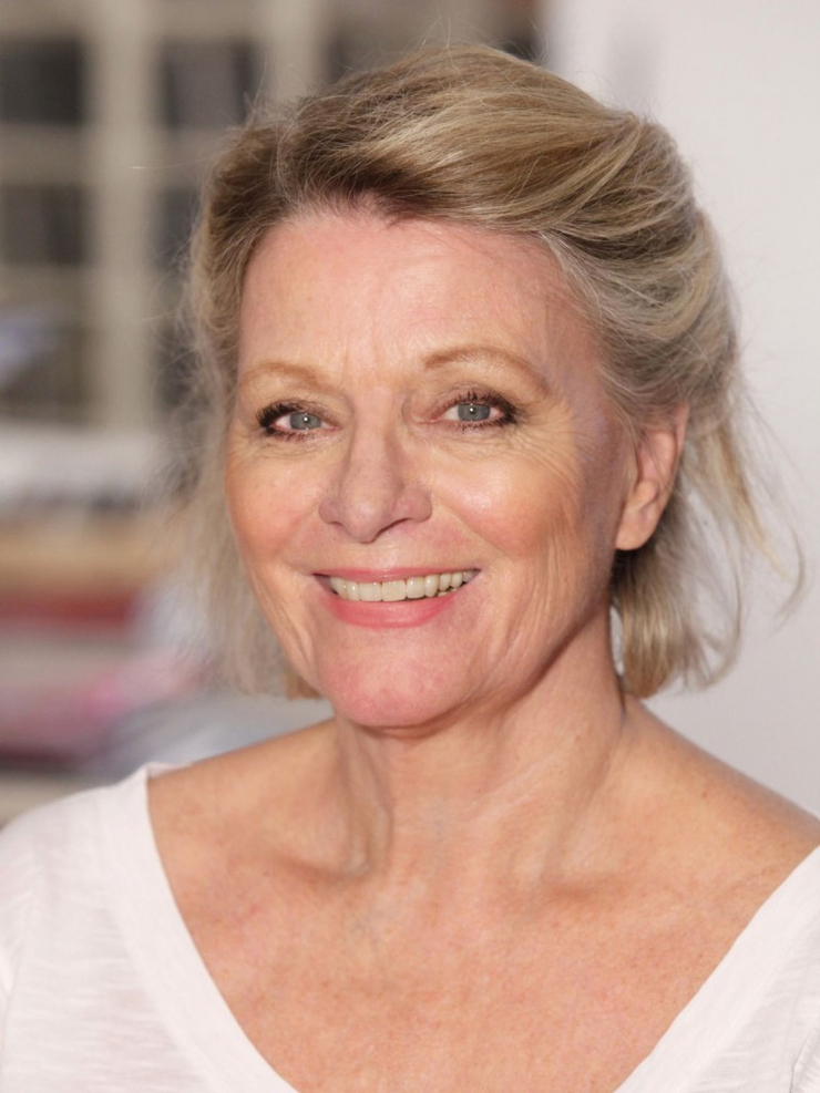 Manuela Alphons