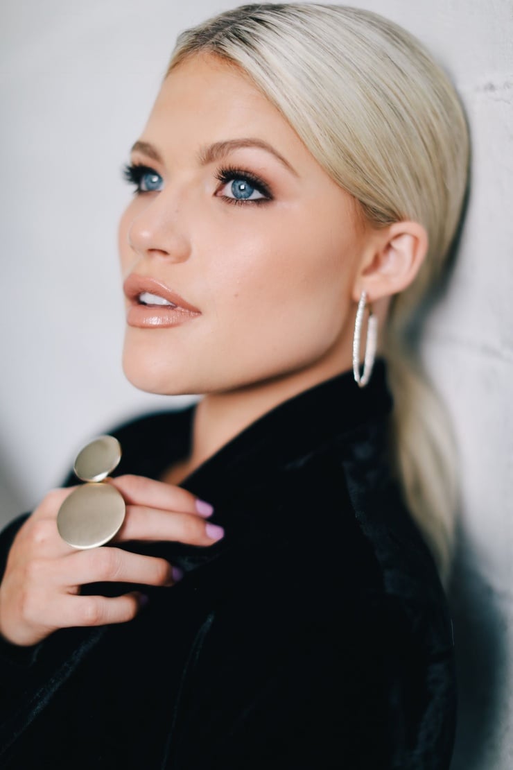 Witney Carson