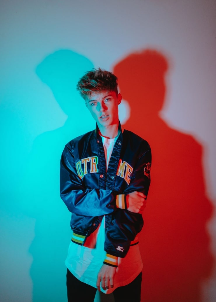 Picture of HRVY