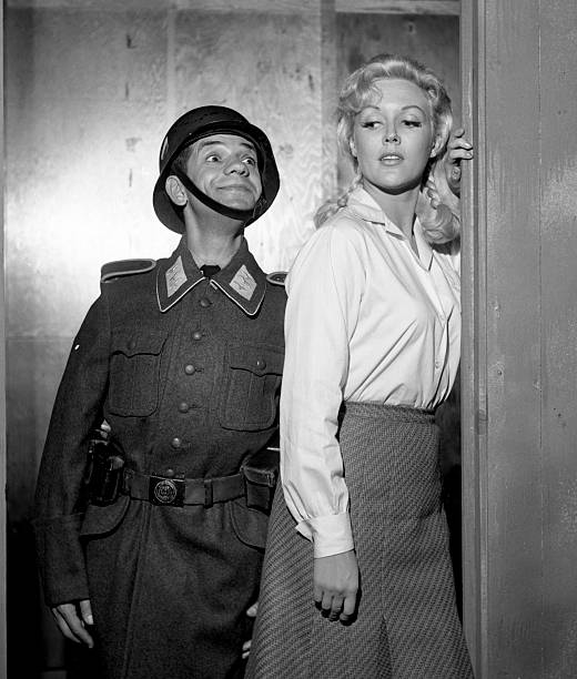 Cynthia Lynn