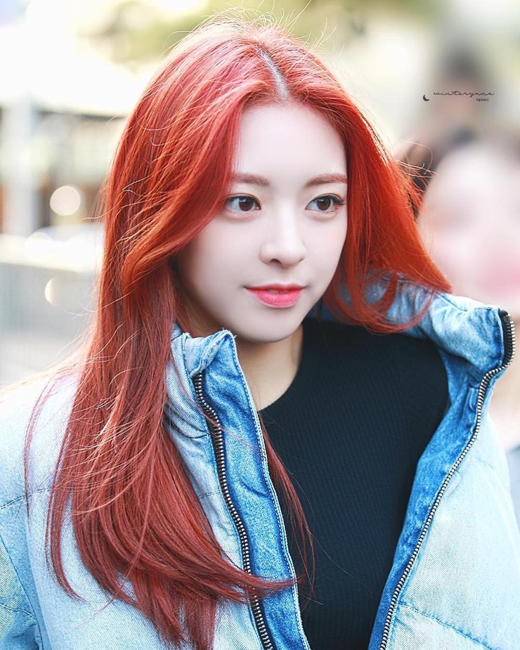 Yuna (ITZY) Yuna (ITZY)