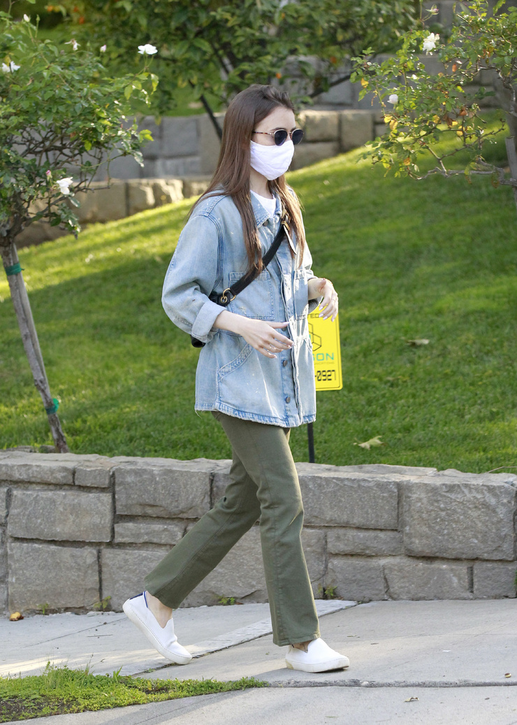 Lily Collins Lily Collins