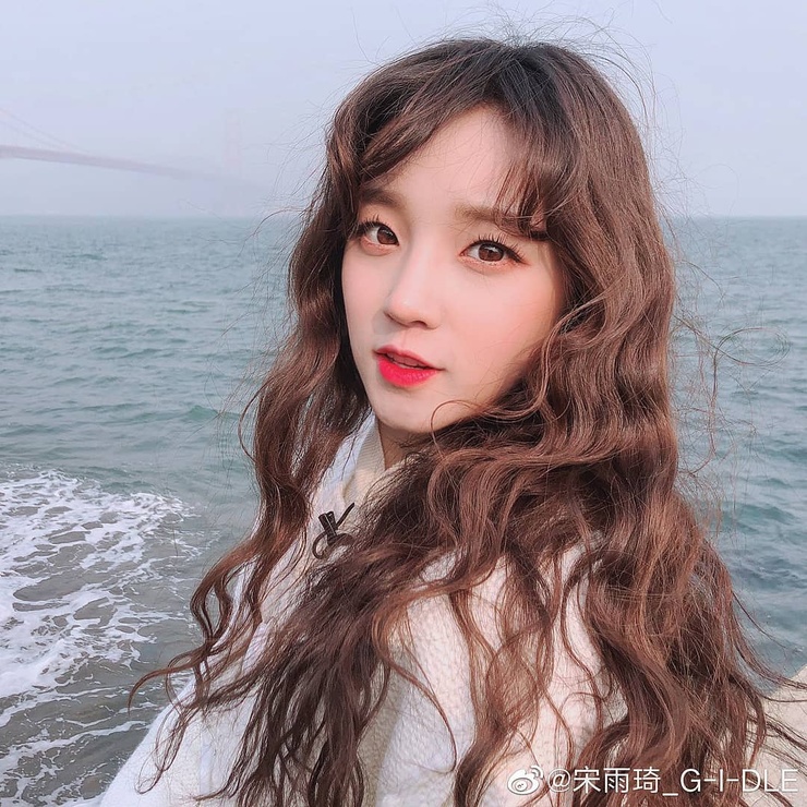 Yuqi Yuqi