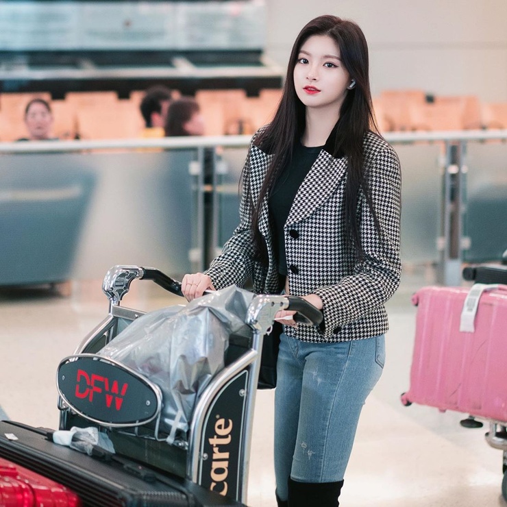 Yiren Yiren