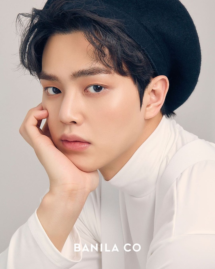 Song Kang Song Kang