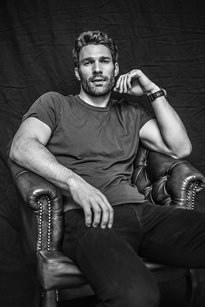 Aaron O'connell