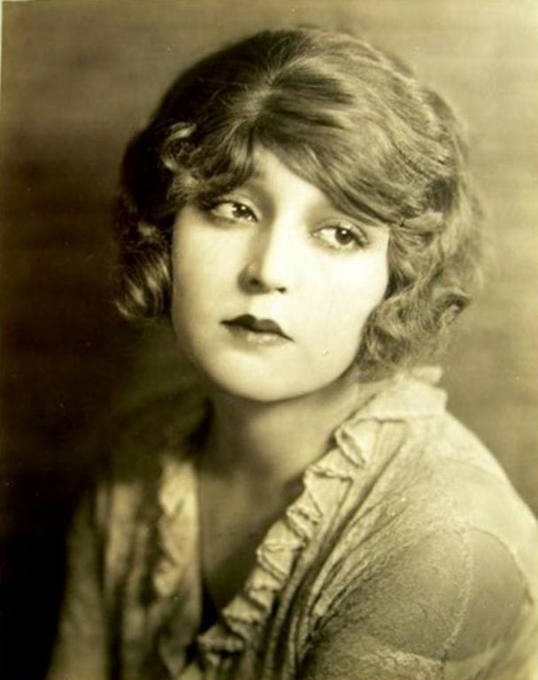 Alma Bennett