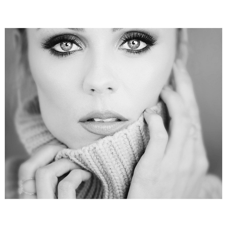 Laura Vandervoort Laura Vandervoort