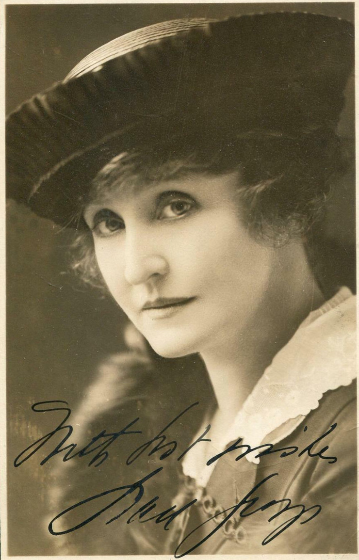 Grace George Grace George