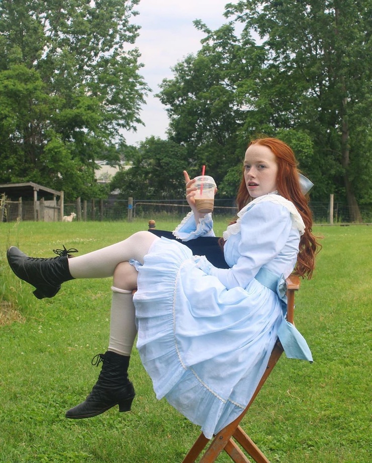 Amybeth McNulty
