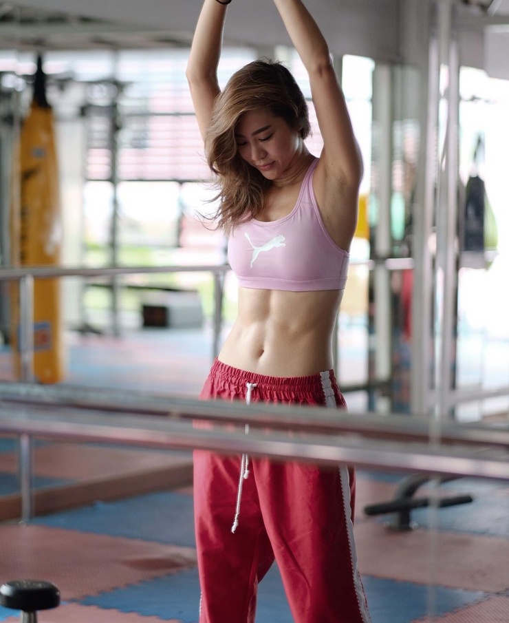 Natthaweeranuch Thongmee picture