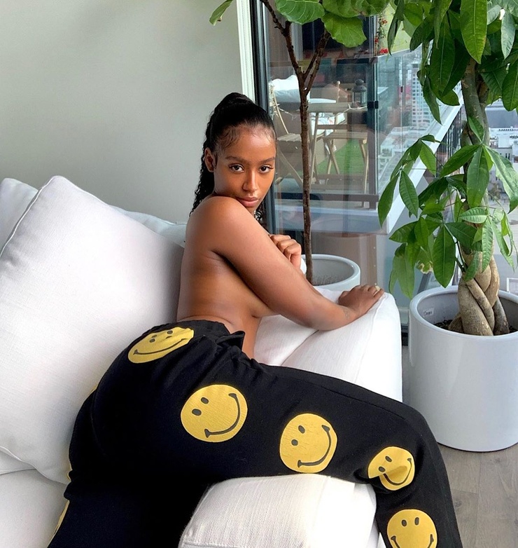 Raven TRACY