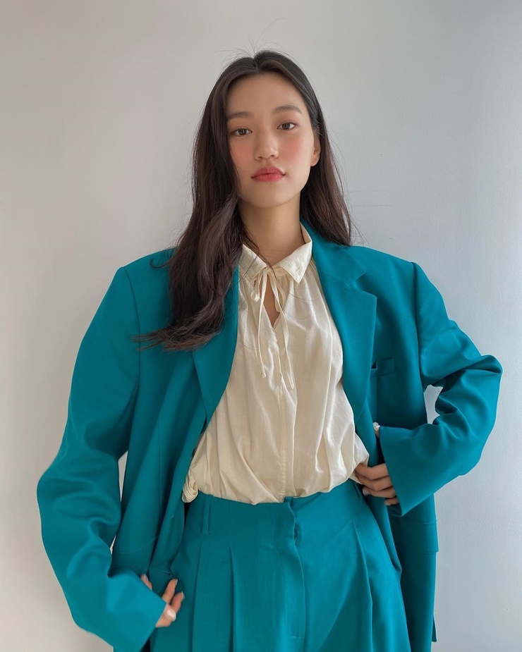 Do-Yeon Kim Do-Yeon Kim